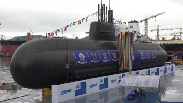 Ν.Κορέα: Αποκαλυπτήρια για το νέο σύγχρονο υποβρύχιο της – Βίντεο